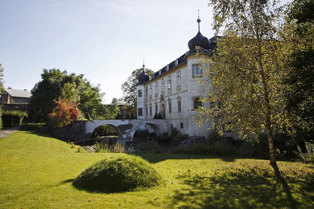 קונטה הורה Chateau Trebesice מראה חיצוני תמונה